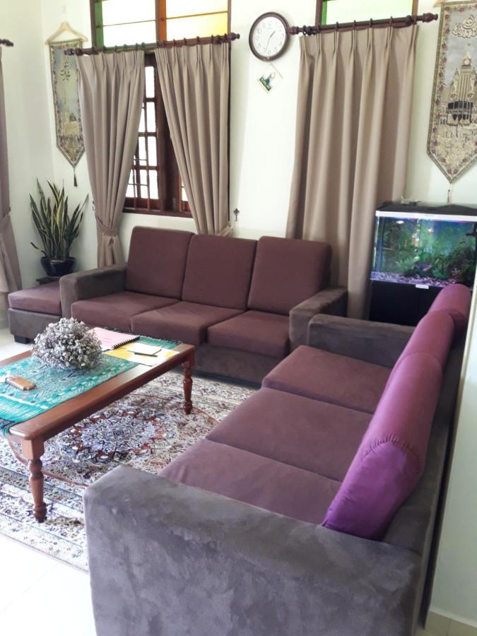 Anjung Nor Muslim Homestay Дунґун Екстер'єр фото