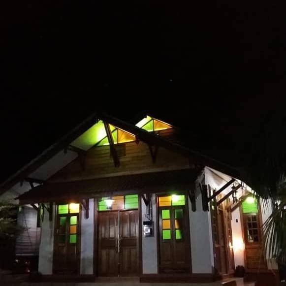 Anjung Nor Muslim Homestay Дунґун Екстер'єр фото