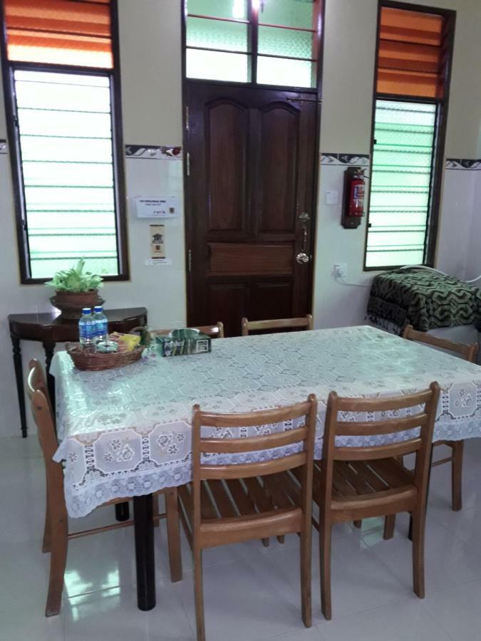 Anjung Nor Muslim Homestay Дунґун Екстер'єр фото