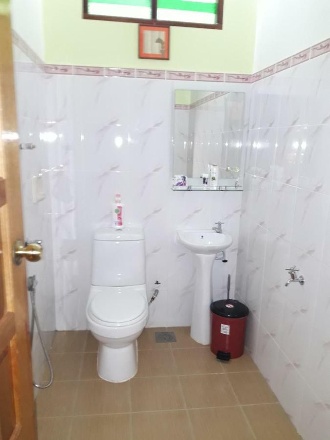 Anjung Nor Muslim Homestay Дунґун Екстер'єр фото